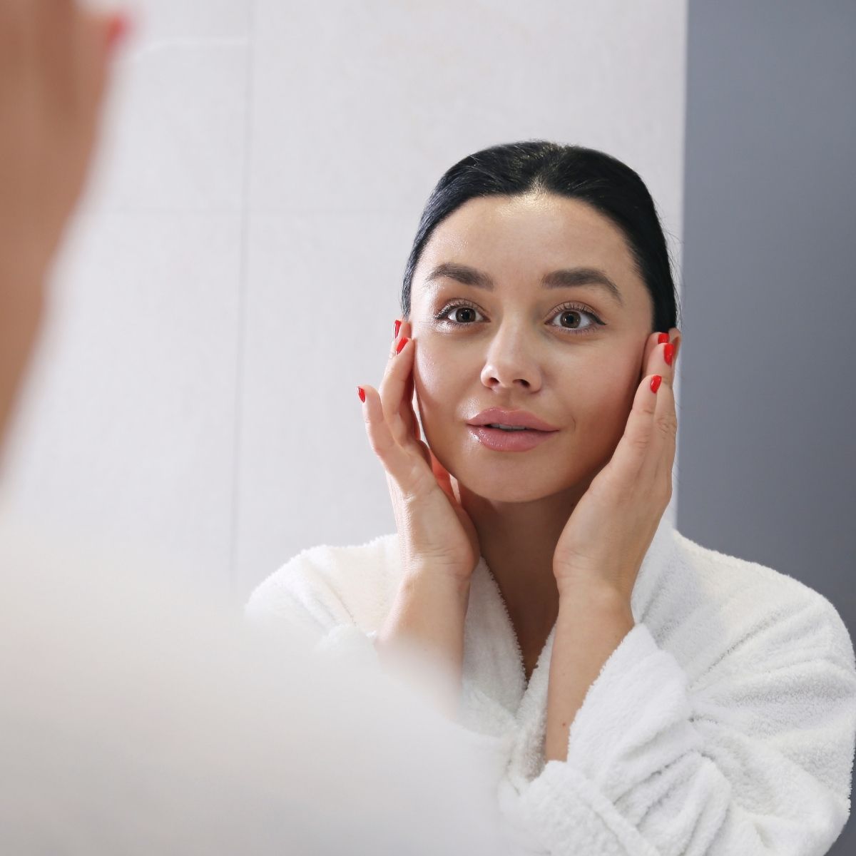 Manfaat Sarung Bantal Satin untuk Kulit dan Rambut yang Wajib Anda Tahu