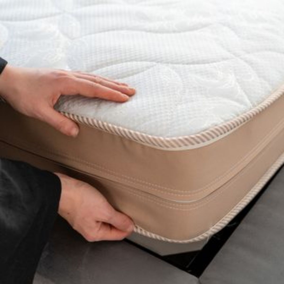 Mengenal Perbedaan Kasur Latex dan Spring Bed Sebelum Membeli