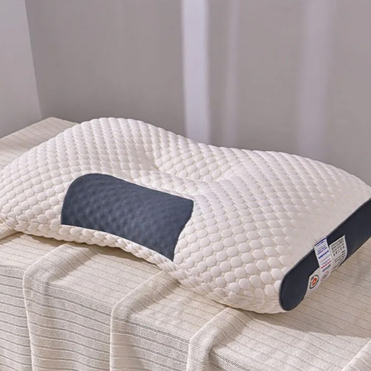 3. Bantal Orthopedic / Cervical Pillow